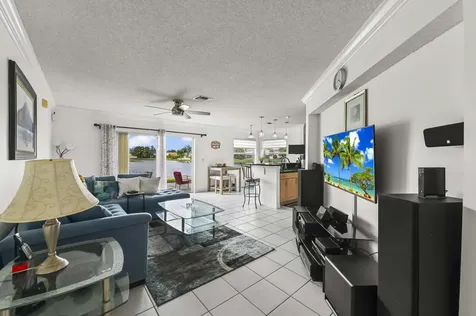 375 SW 205th Avenue Pembroke Pines FL 33029