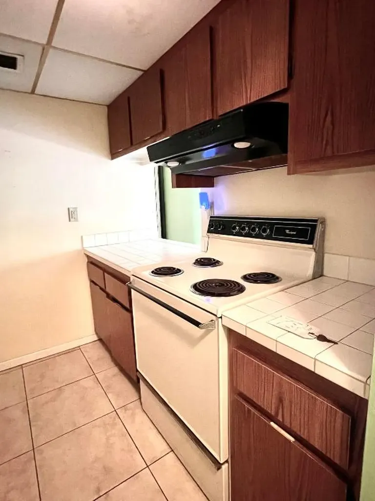2000 N Congress Avenue West Palm Beach FL 33401