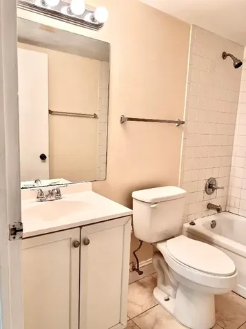 2000 N Congress Avenue West Palm Beach FL 33401