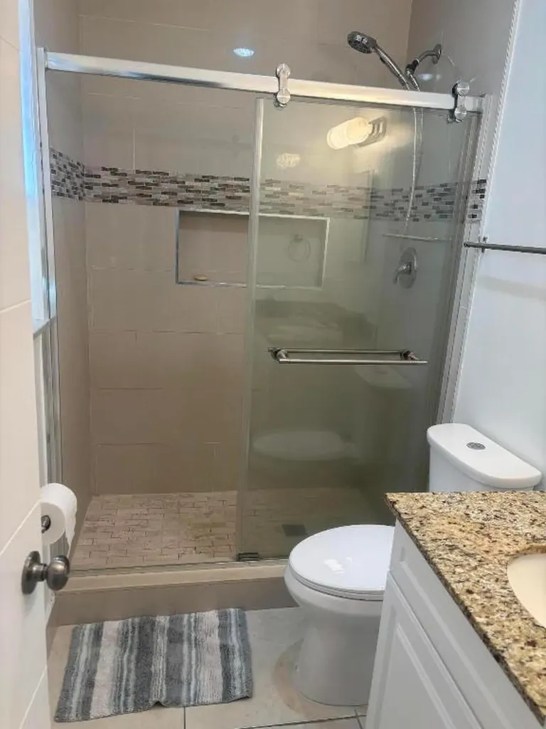 299 SW 7th Street Boca Raton FL 33432