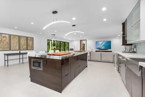 843 NE Mulberry Drive Boca Raton FL 33487