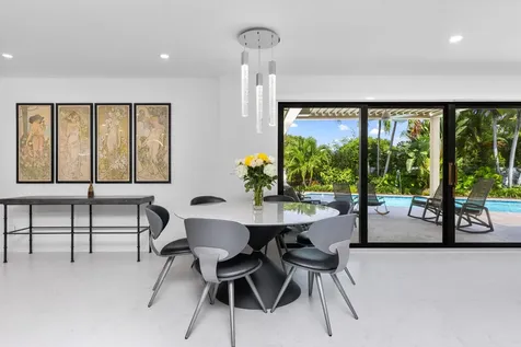 843 NE Mulberry Drive Boca Raton FL 33487