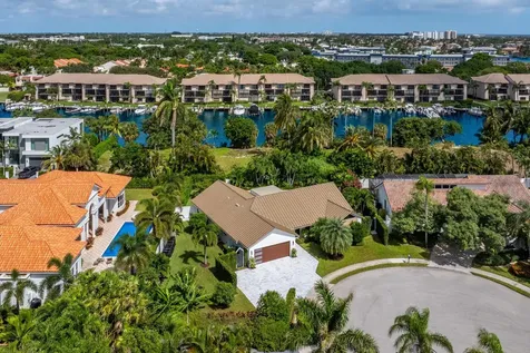 843 NE Mulberry Drive Boca Raton FL 33487