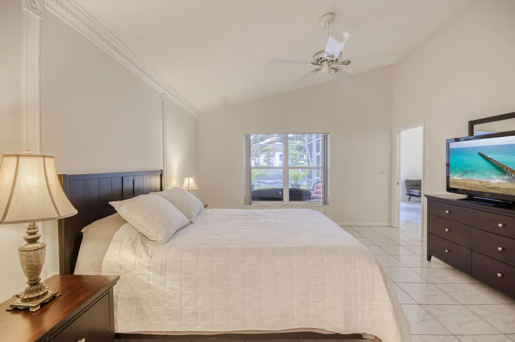 5055 Robino Circle West Palm Beach FL 33417