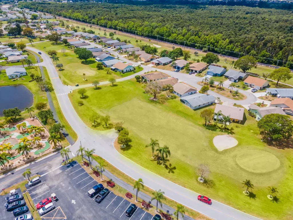 5055 Robino Circle West Palm Beach FL 33417