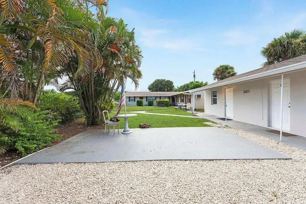 1883 Smith Drive North Palm Beach FL 33408