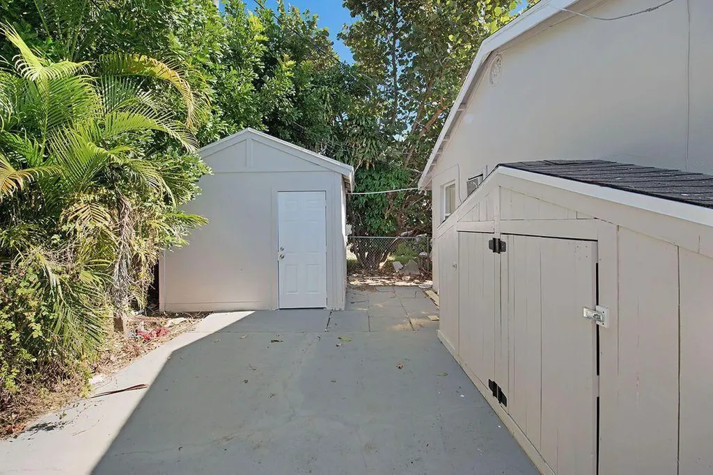 1883 Smith Drive North Palm Beach FL 33408