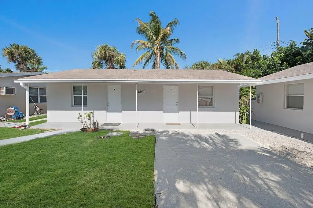 1883 Smith Drive North Palm Beach FL 33408