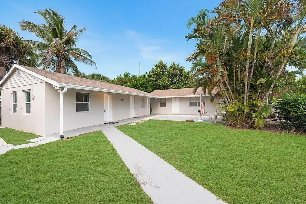 1883 Smith Drive North Palm Beach FL 33408