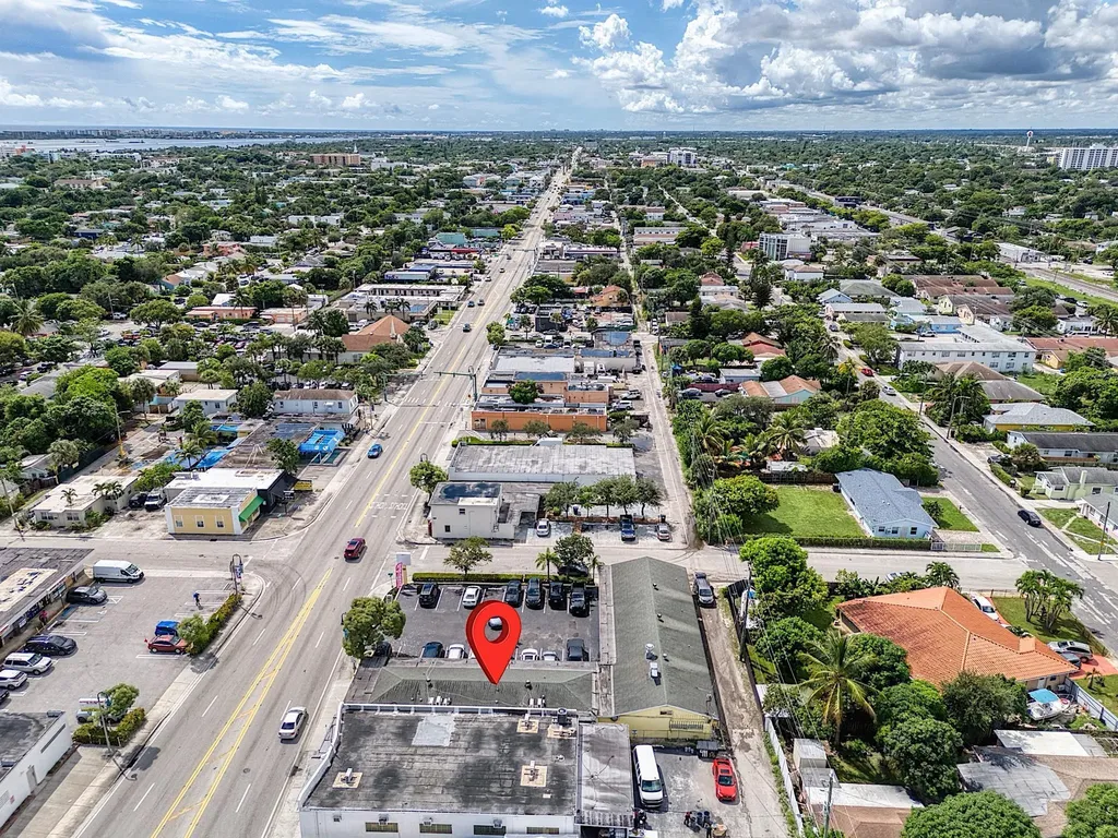 901 N Dixie Highway Lake Worth FL 33460