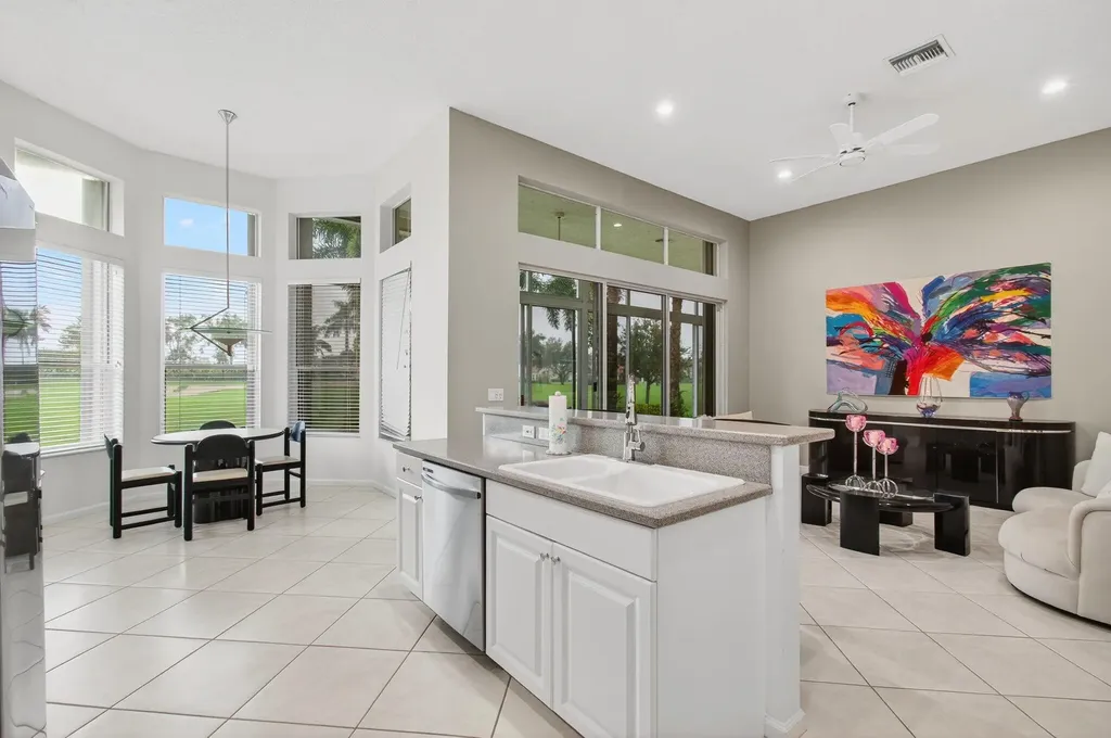 6886 Swansea Lane Boynton Beach FL 33472