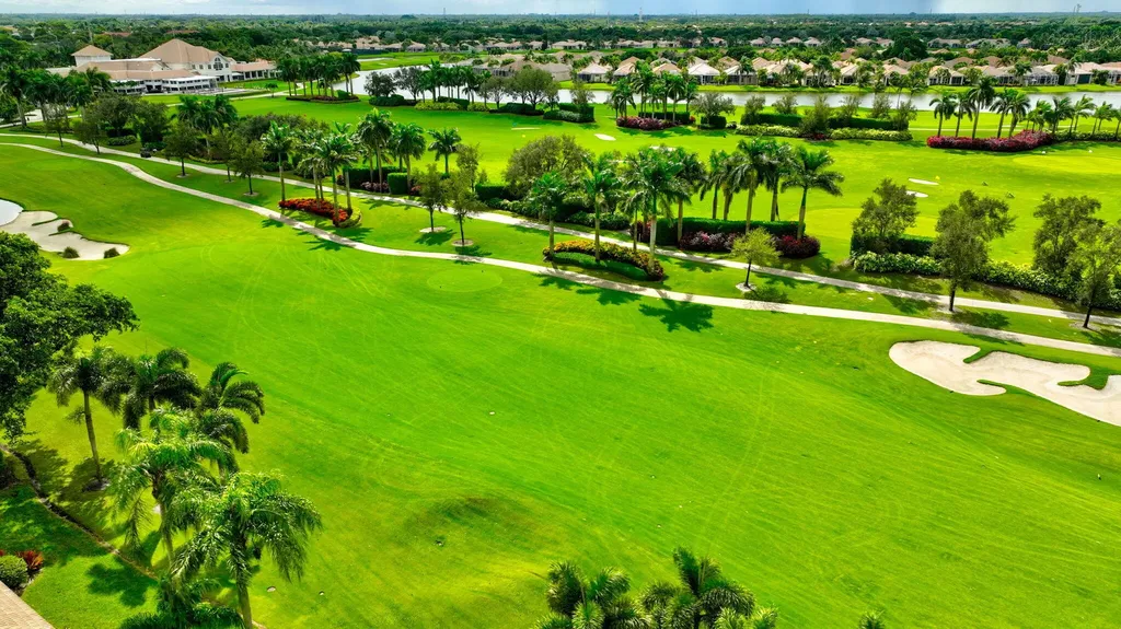6886 Swansea Lane Boynton Beach FL 33472