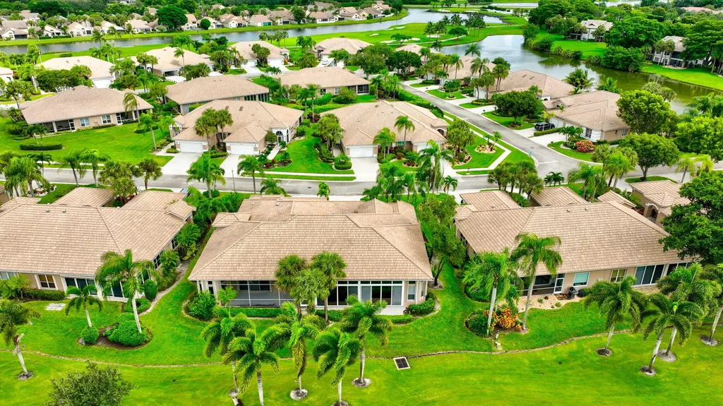 6886 Swansea Lane Boynton Beach FL 33472