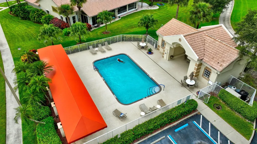 6886 Swansea Lane Boynton Beach FL 33472