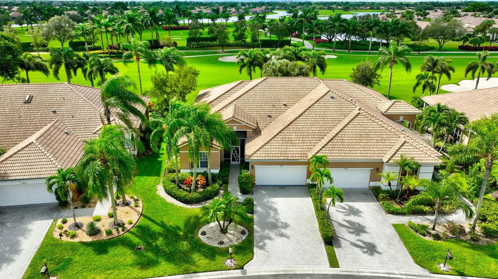 6886 Swansea Lane Boynton Beach FL 33472