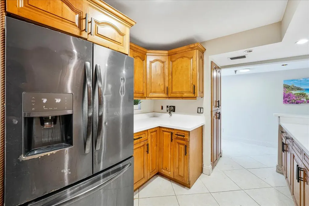 6400 NW 2nd Avenue Boca Raton FL 33487