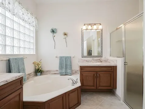 6871 SE Twin Oaks Circle Stuart FL 34997