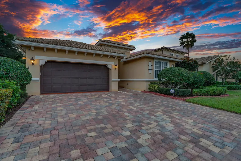 212 Behring Way Jupiter FL 33458
