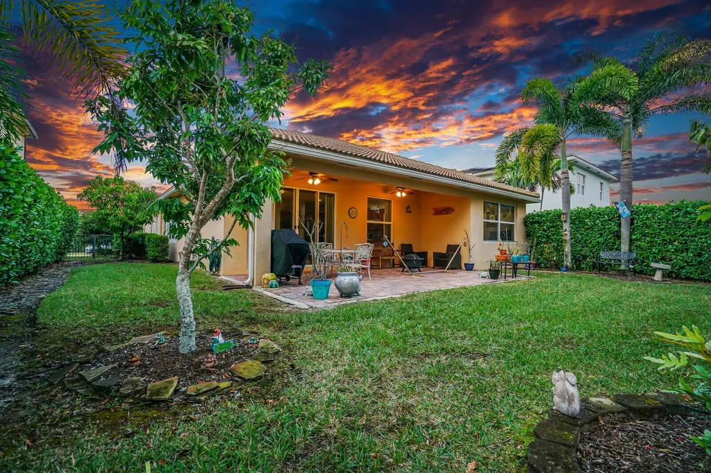 212 Behring Way Jupiter FL 33458