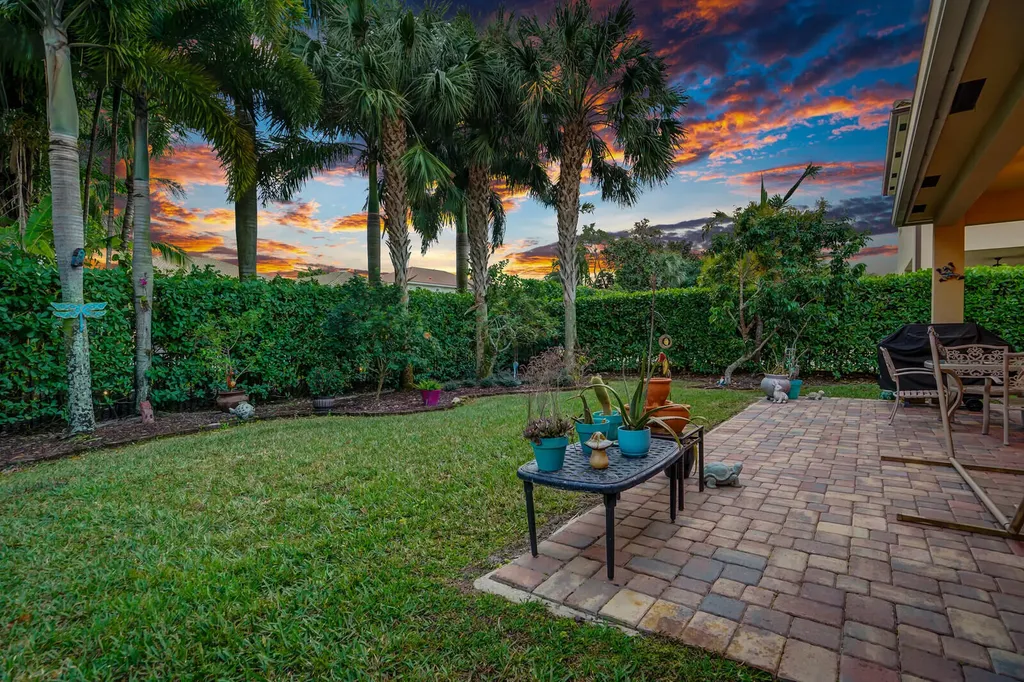 212 Behring Way Jupiter FL 33458