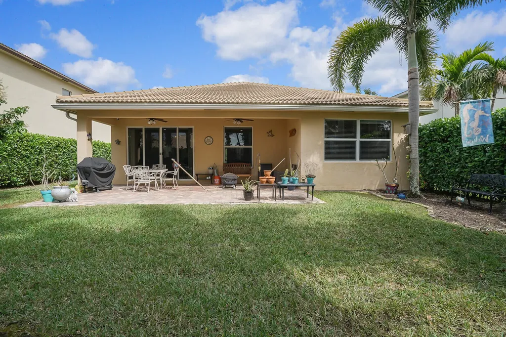 212 Behring Way Jupiter FL 33458