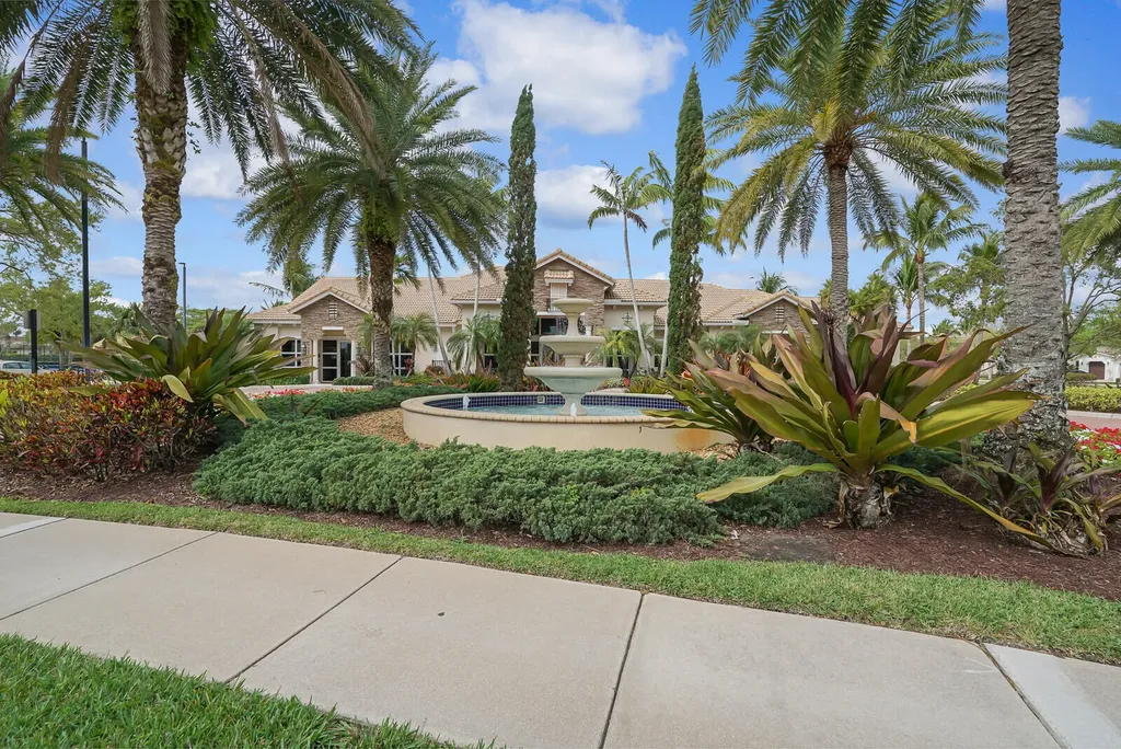 212 Behring Way Jupiter FL 33458