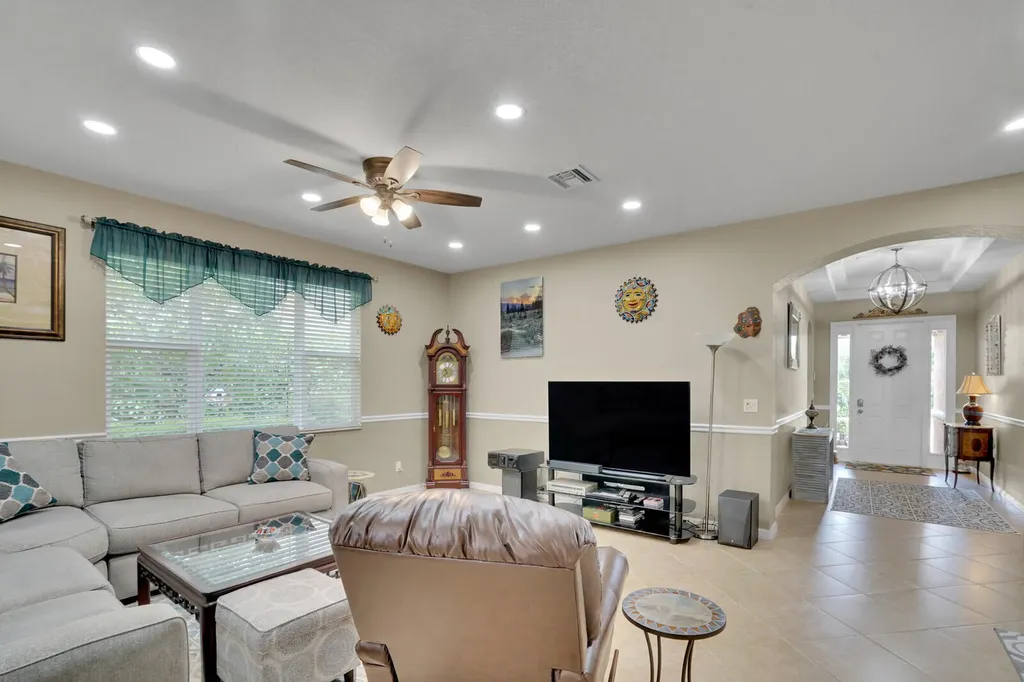 212 Behring Way Jupiter FL 33458