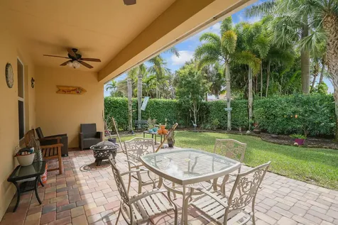 212 Behring Way Jupiter FL 33458