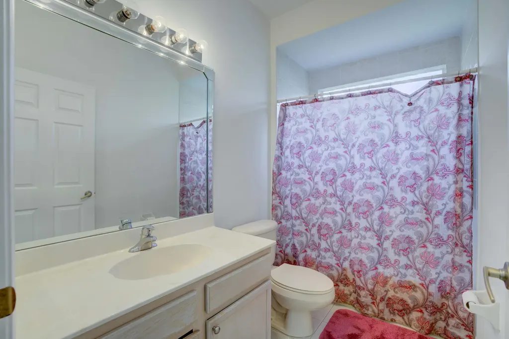 176 SW Fernleaf Trail Port St Lucie FL 34953