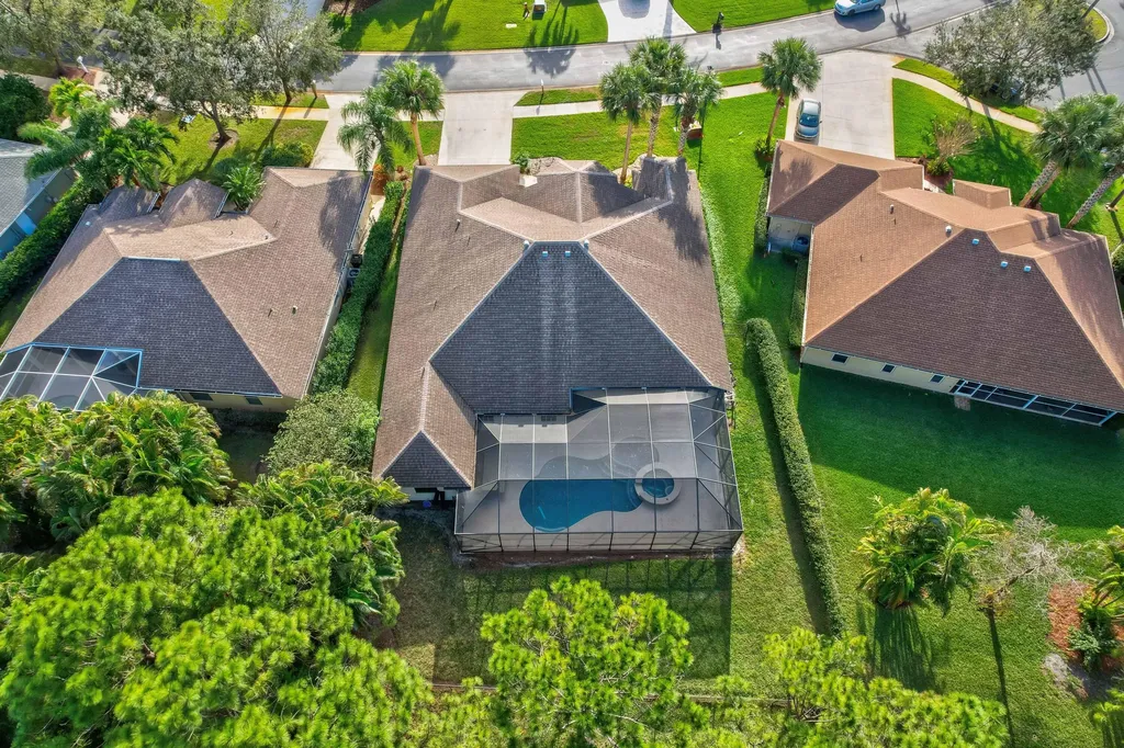 176 SW Fernleaf Trail Port St Lucie FL 34953