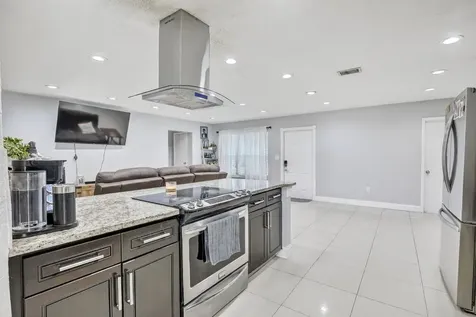 7451 NW 21st Street Sunrise FL 33313
