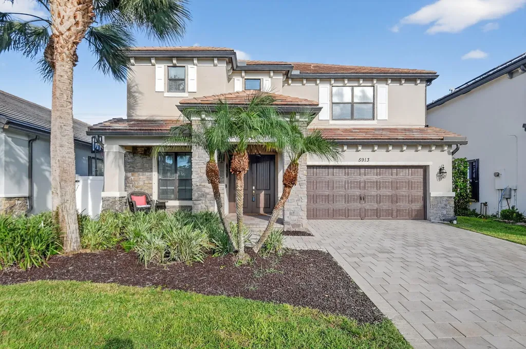 5913 Sandbirch Way Lake Worth FL 33463