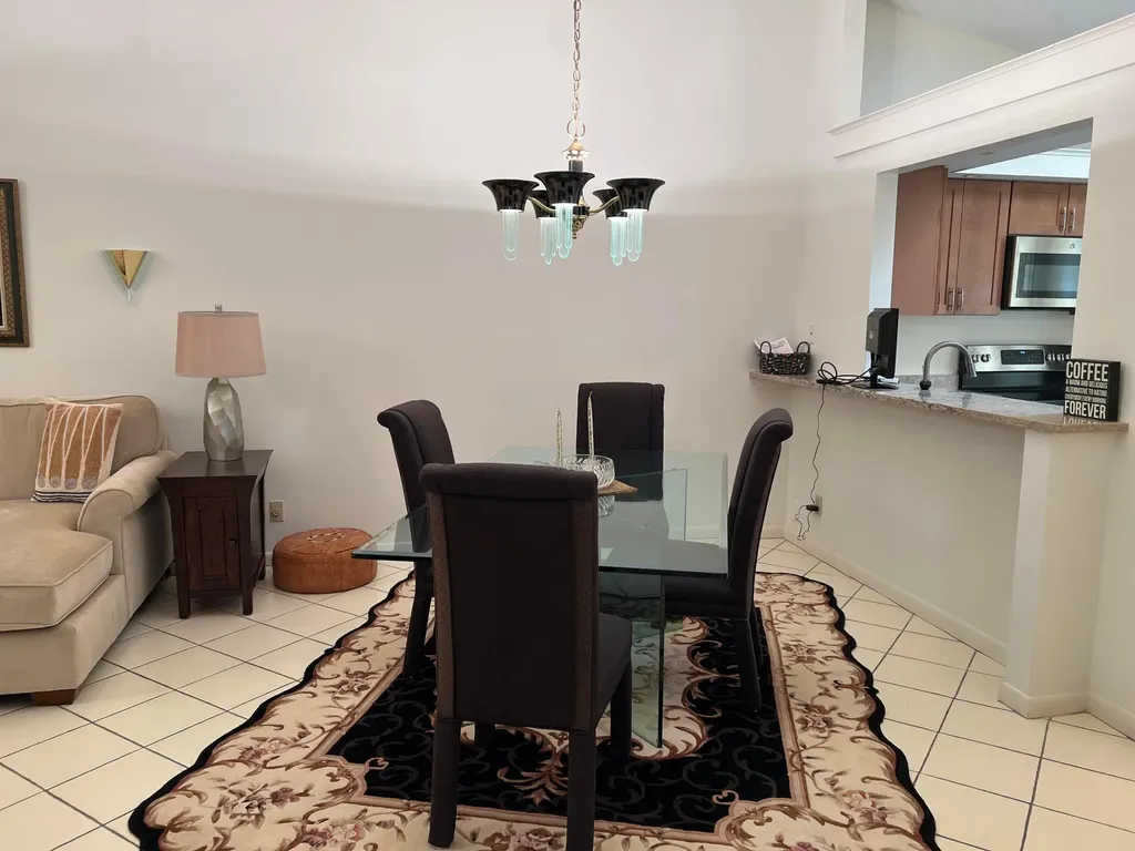 10555 Garden Palm Court Boynton Beach FL 33437