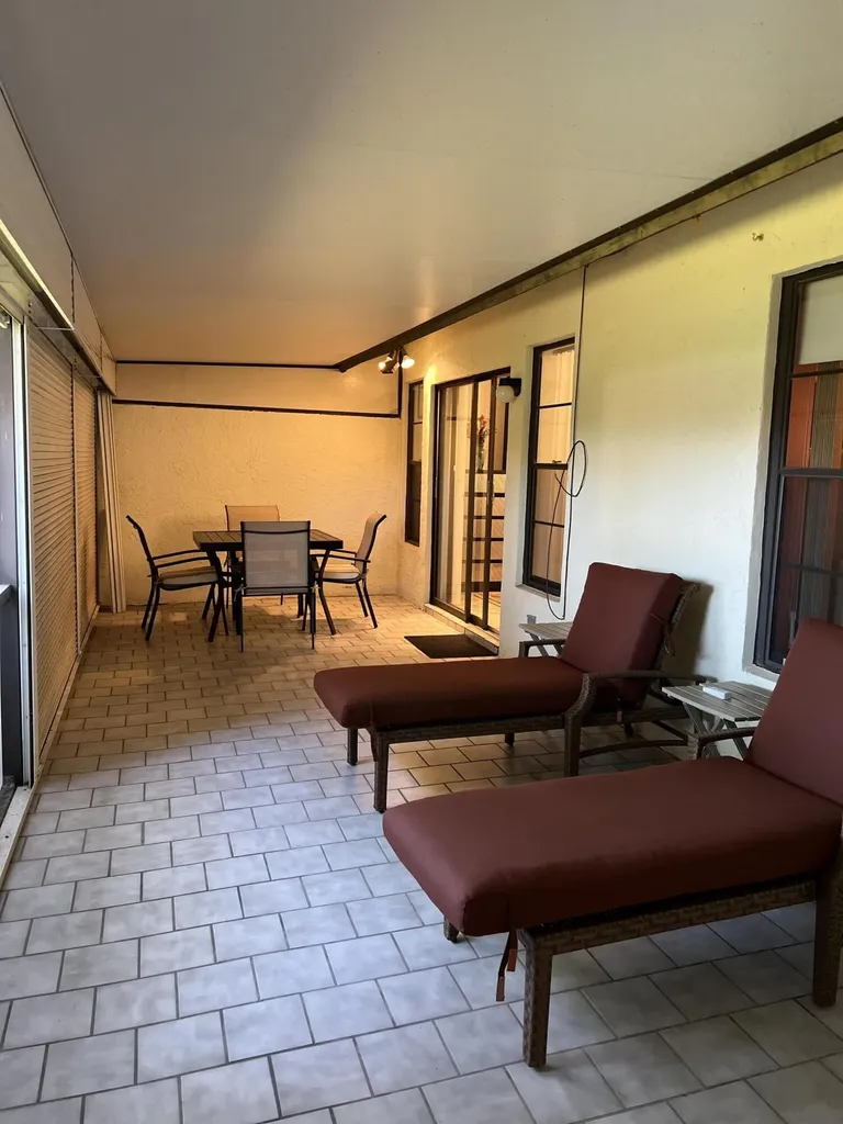 10555 Garden Palm Court Boynton Beach FL 33437