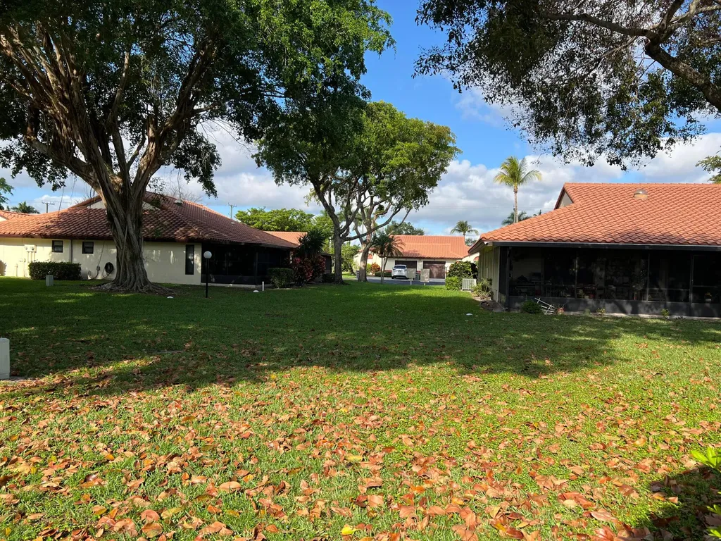 10555 Garden Palm Court Boynton Beach FL 33437