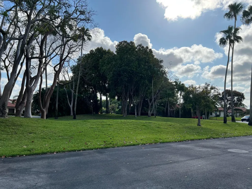 10555 Garden Palm Court Boynton Beach FL 33437