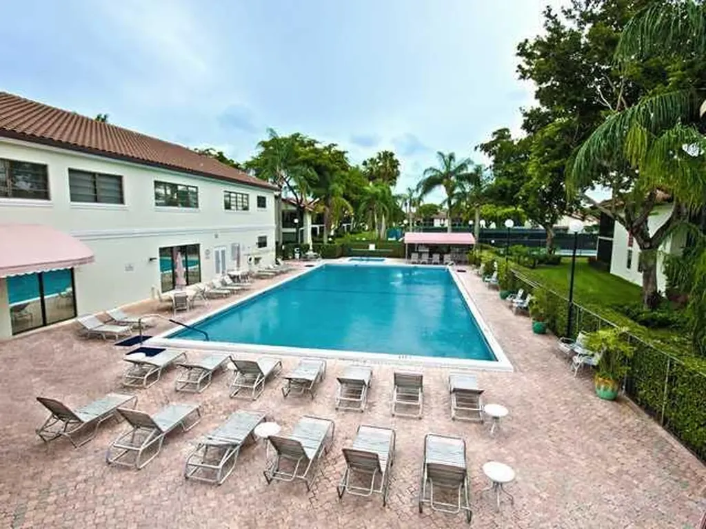 10555 Garden Palm Court Boynton Beach FL 33437