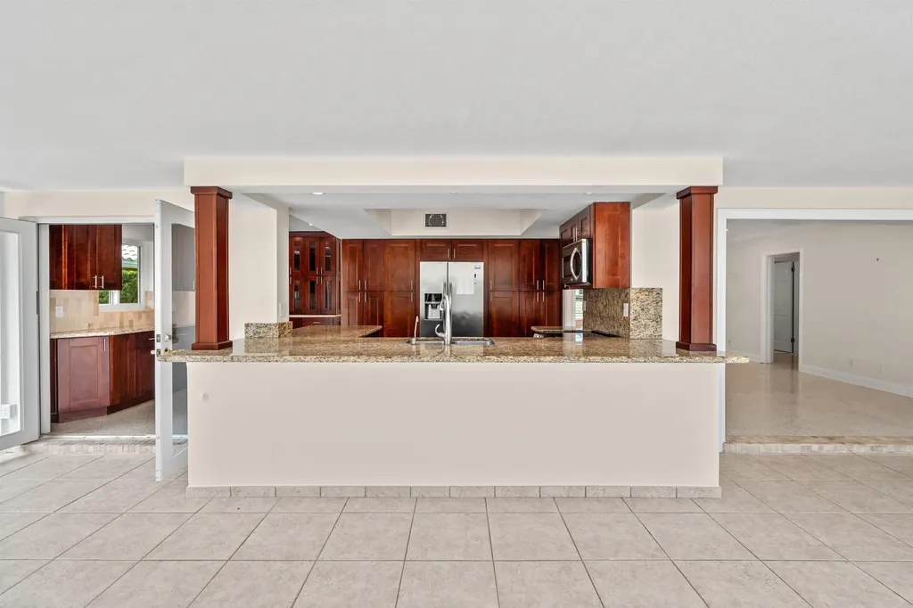670 Juneberry Court Boca Raton FL 33486