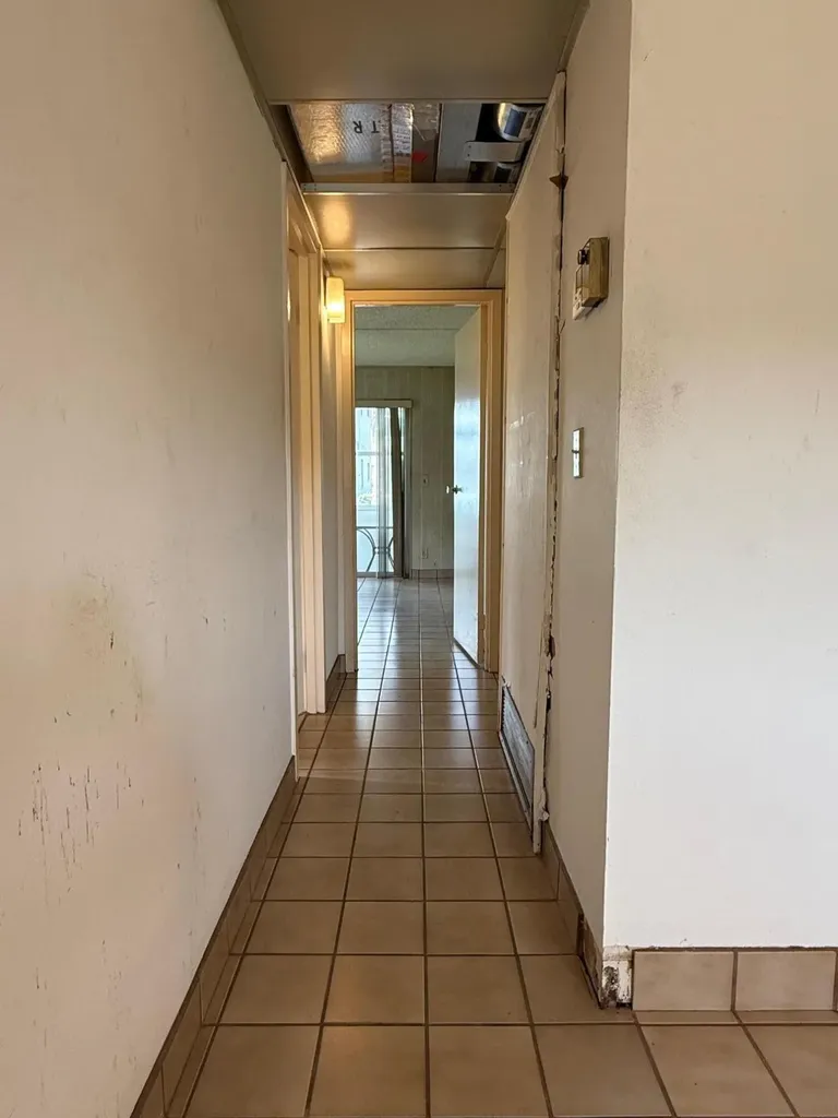 580 Brittany M Delray Beach FL 33446