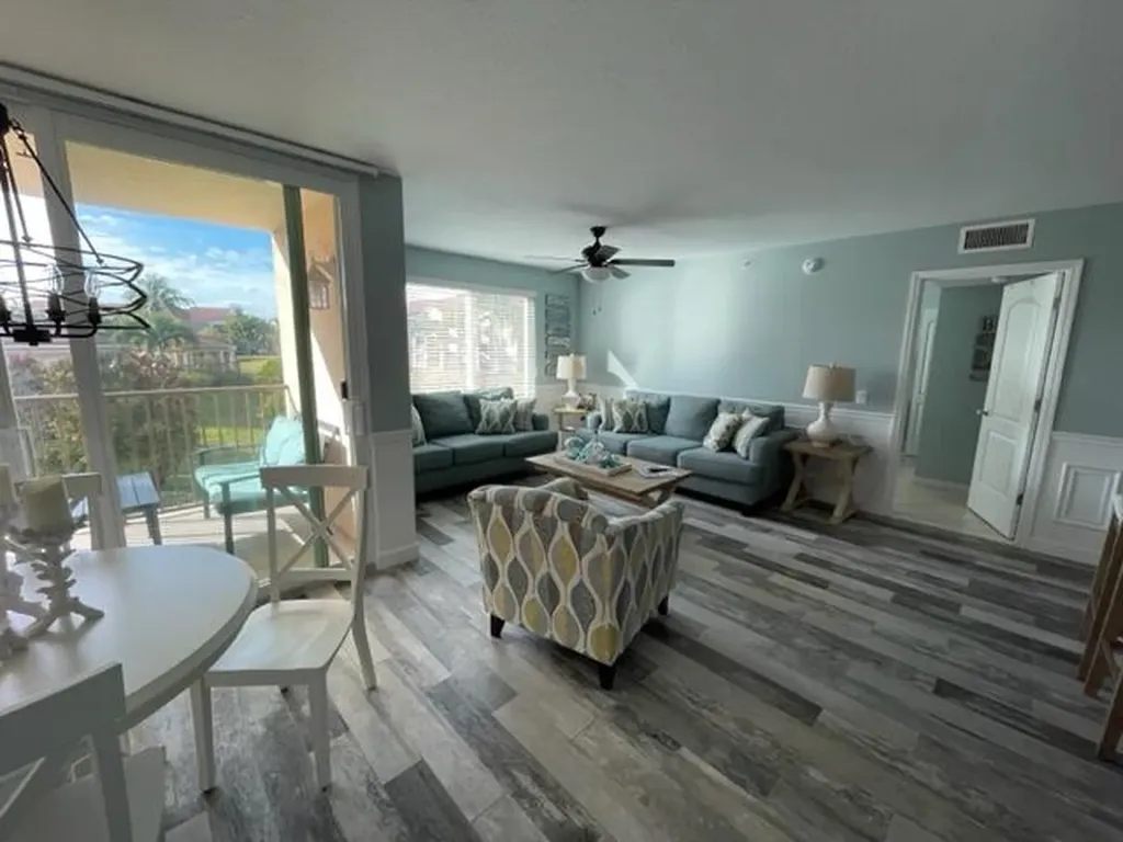 110 Villa Circle Boynton Beach FL 33435