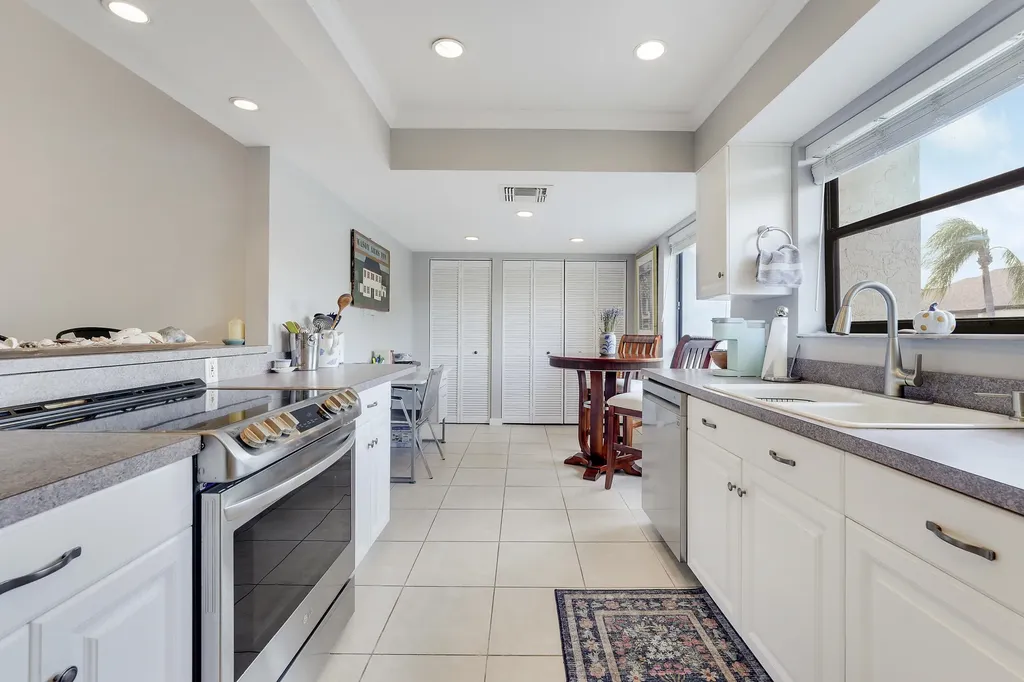 402 Wingfoot Drive Jupiter FL 33458