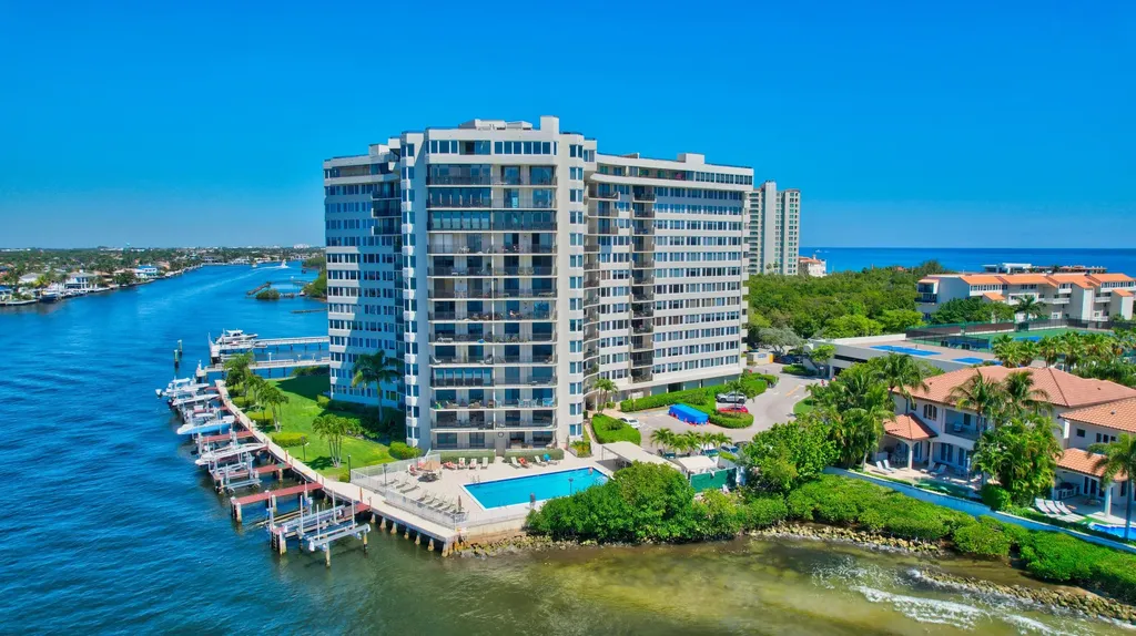 3912 S Ocean Boulevard Highland Beach FL 33487