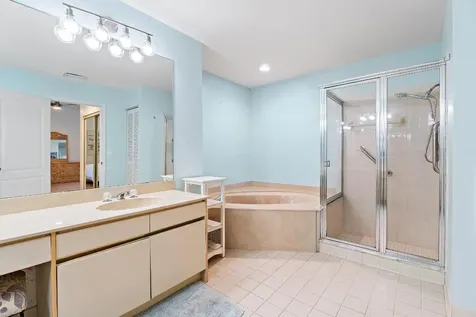 137 Eagleton Court Palm Beach Gardens FL 33418