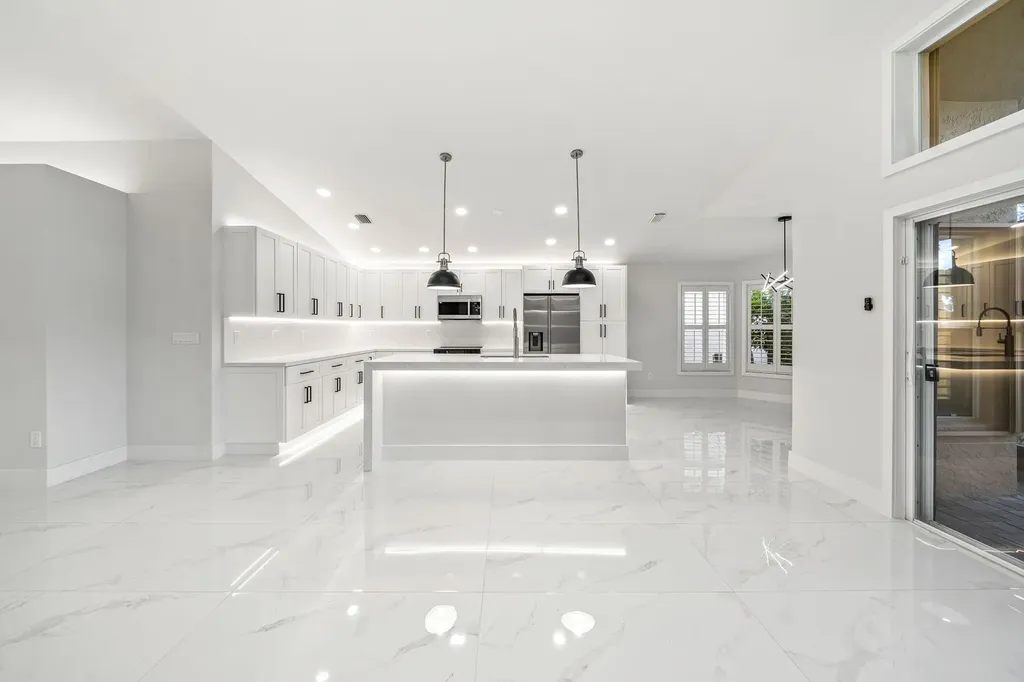7273 Kea Lani Drive Boynton Beach FL 33437