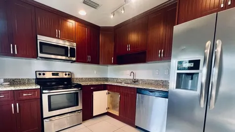 103 SW 3rd Avenue Boca Raton FL 33432