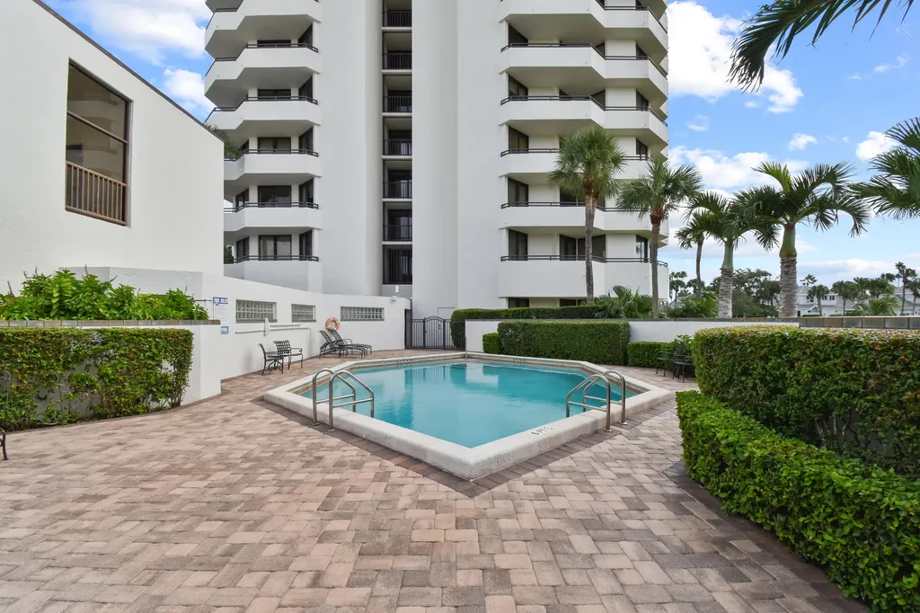 3322 Casseekey Island Road Jupiter FL 33477