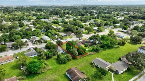 901 N 22nd Street Fort Pierce FL 34950