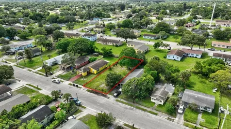 901 N 22nd Street Fort Pierce FL 34950