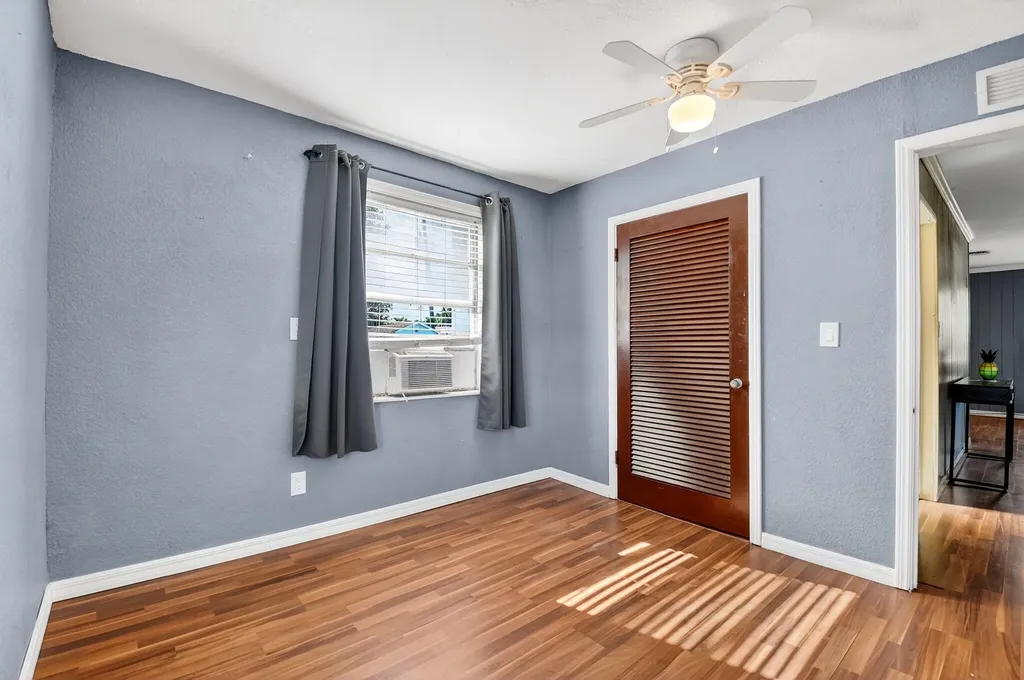 844 Bradley Street West Palm Beach FL 33405