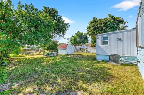 844 Bradley Street West Palm Beach FL 33405